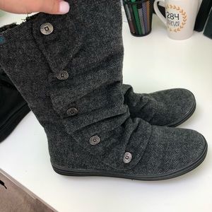 Barely worn Blowfish boots